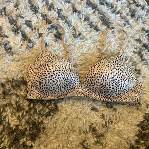 Victoria’s Secret maternity bra